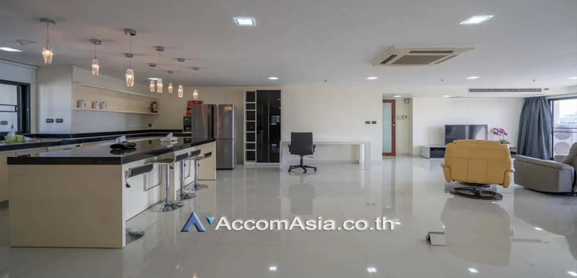 picture 🔼🔽 AccomA 📩 Pet friendly 3 BR Condominium @Baan Sathorn (1516961) - 4/14
