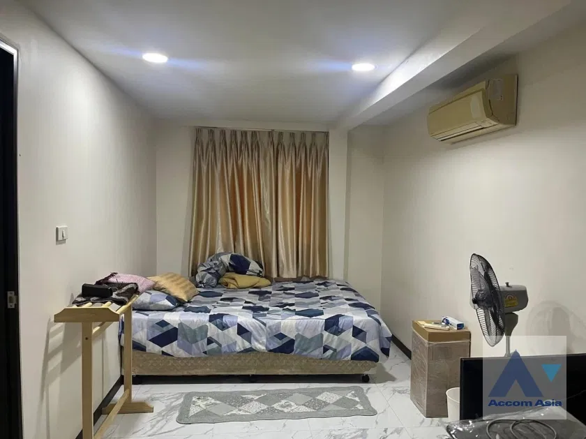 picture 🔼🔽 AccomA 📩  4 BR House @Mueang Thong 2 Phase 1 Village (AA44383) - 3/5