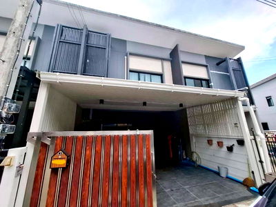 Townhouses for sale Phuket : Ocean Town Muang Ratsada WR-03686