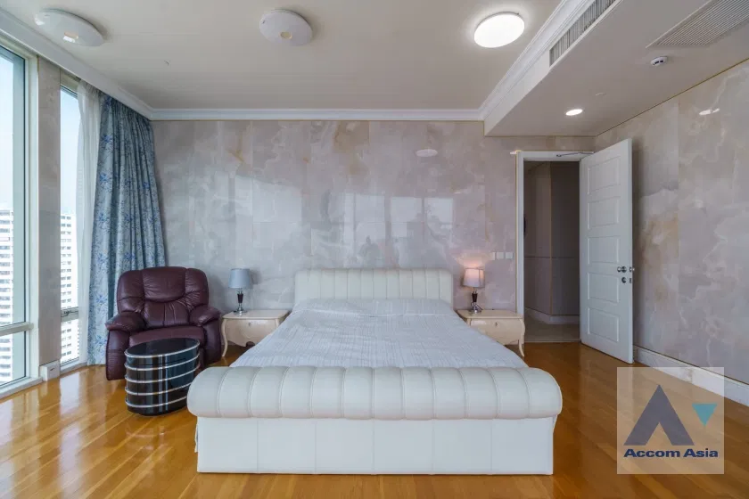 picture 🔼🔽 AccomA 📩 4 Bedrooms Penthouse Unit Perfect for Family @Royce Private Residences (AA31216) - 18/20
