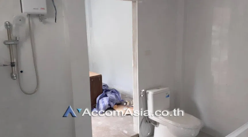 picture 🔼🔽 AccomA 📩 Bright house with garden view and classic wood details in Sathorn (AA26397) - 5/6