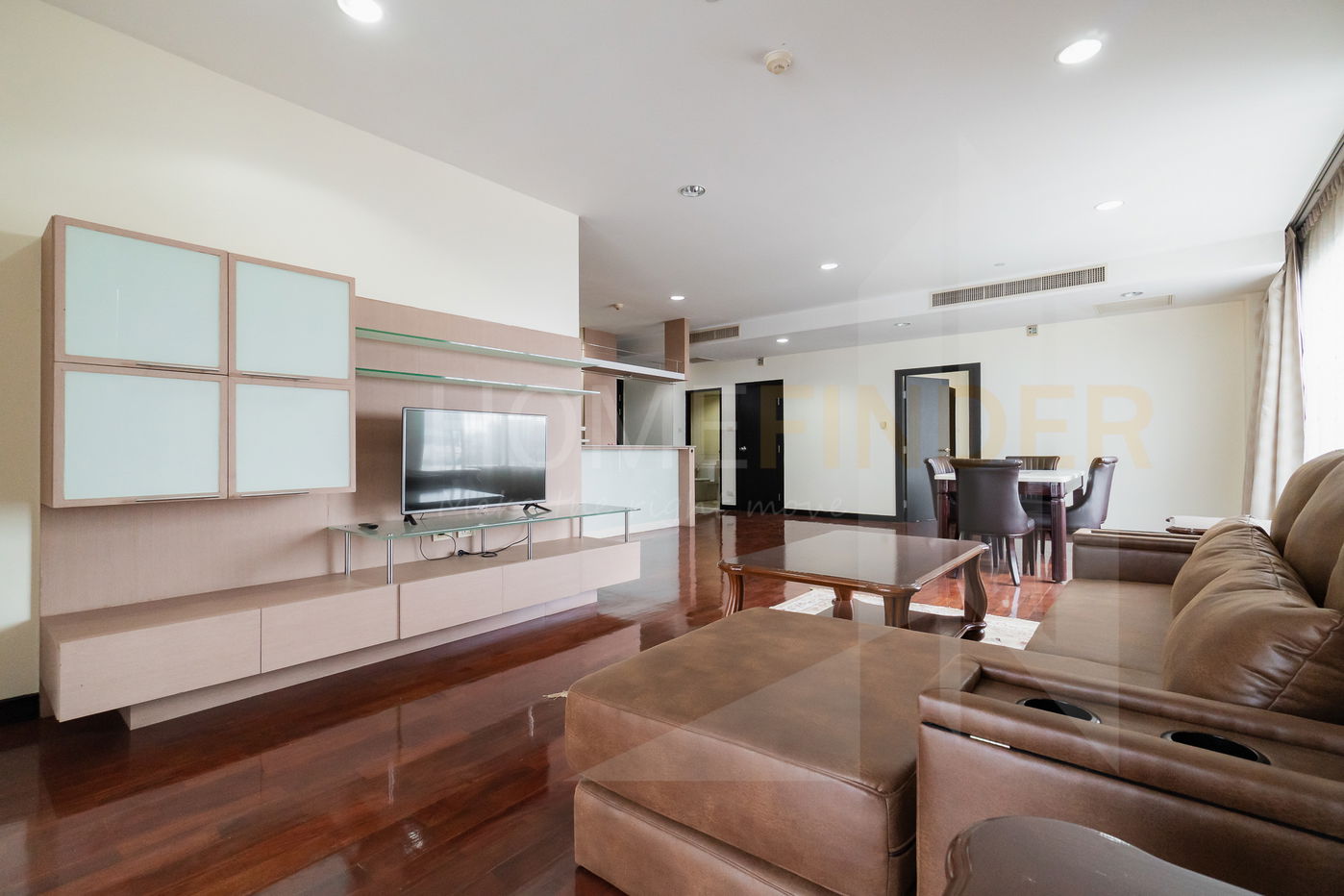 picture Wilshire 3 bedrooms, for sale - 3/20