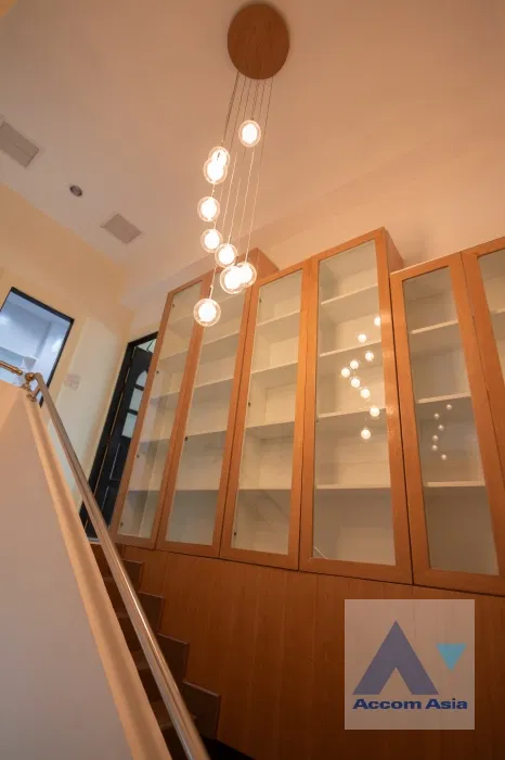 รูป 🔼🔽 AccomA 📩 Furnished home designed for home office use in Phra Khanong (AA42943) - รูปที่ 6/20