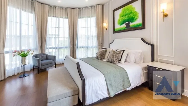 รูป 🔼🔽 AccomA 📩 High-Ceiling Luxury Home Perfect for Large Families (AA42883) - รูปที่ 8/14