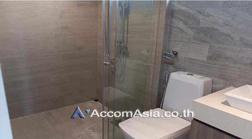 รูป 🔼🔽 AccomA 📩 Classic-style condo with large layout and natural breeze in Sathorn (AA19681) - รูปที่ 13/19