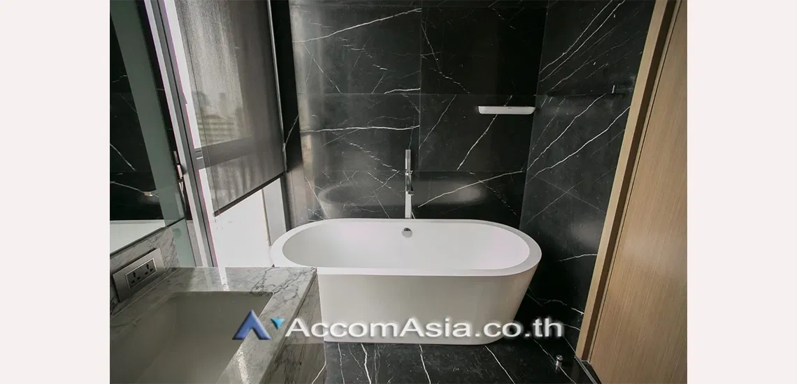 รูป 🔼🔽 AccomA 📩 Elegant Corner condominium with Marble Finishes in Sukhumvit (AA30485) - รูปที่ 17/19