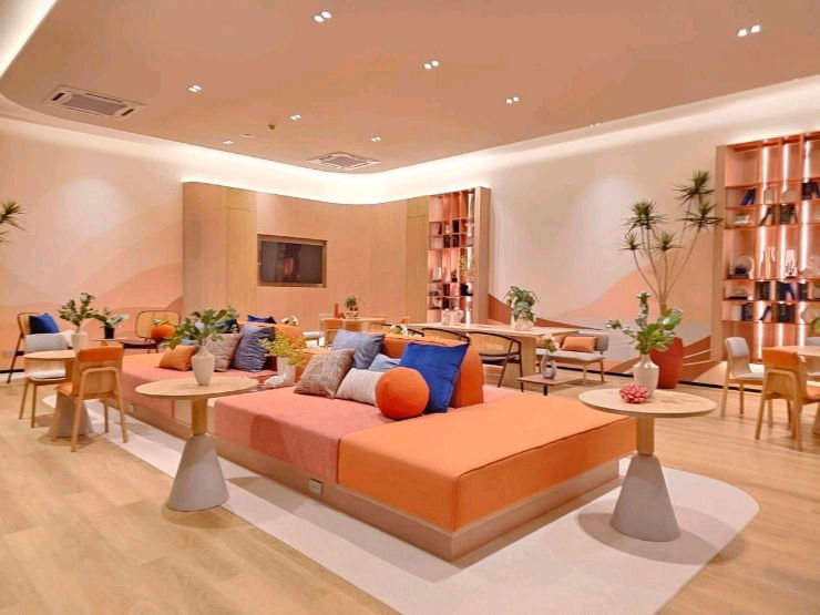 picture D Condo Reef 
Building C, 5th floor, size 24 sq m.
15,000 per year

Deposit 2 months
1 month in advance
 - 11/16