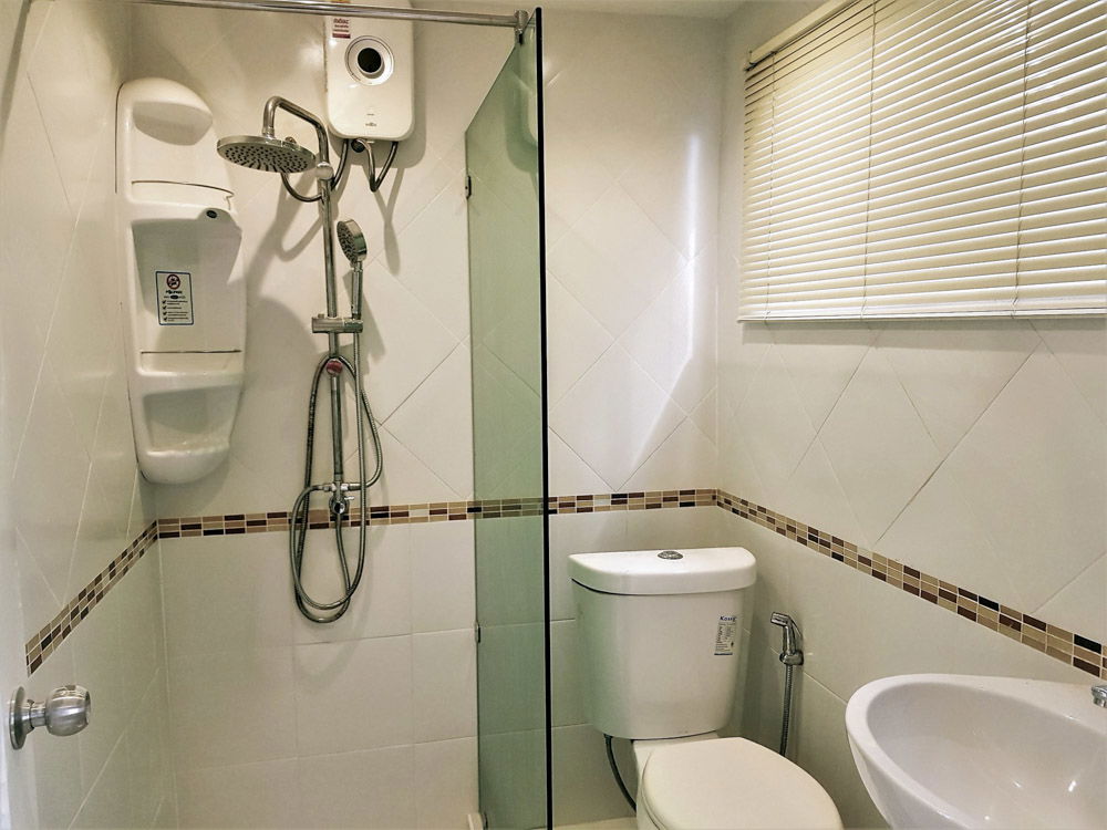 picture 2 Bedrooms Condominium @ Rungfa Condominium - 19/27