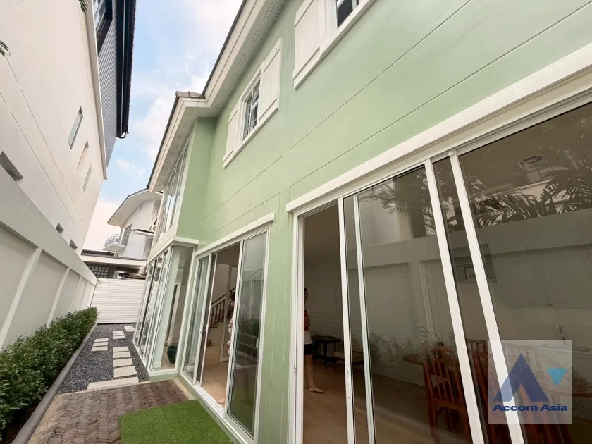 picture 🔼🔽 AccomA 📩 Minimalist white home with skylight in Sathorn area (AA43631) - 5/10