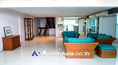 ทาวน์โฮม BTS ศาลาแดง : 🔼🔽 AccomA 📩  2 BR Townhouse in Thung Maha Mek (AA26336)