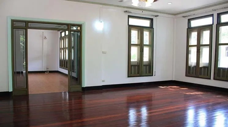 picture 🔼🔽 AccomA 📩 Home Office 3 BR House in Phra Khanong Nuea (9018701) - 3/9