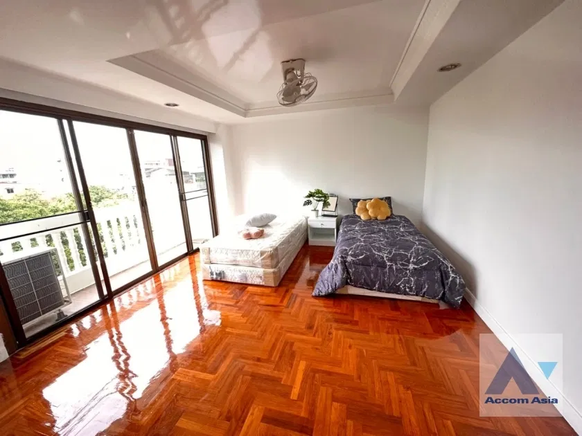 picture 🔼🔽 AccomA 📩  5 BR Townhouse @A Homely Place Residence (AA35845) - 15/20