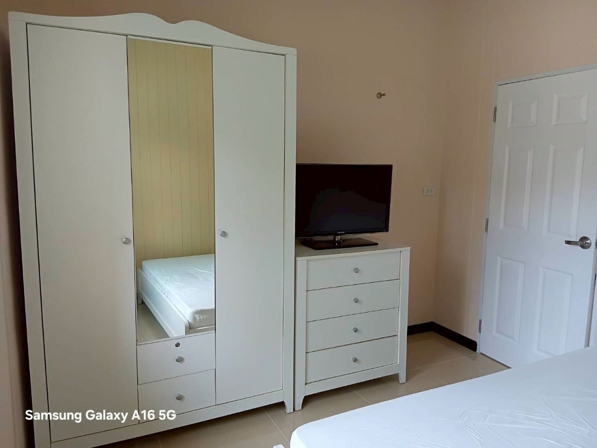 รูป ให้เช่า หมู่บ้านประชานิเวศน์2 ระยะ3 พร้อมเฟอร์ 60ตร.วา 2 ห้องนอน 22,000 บาท - รูปที่ 7/20