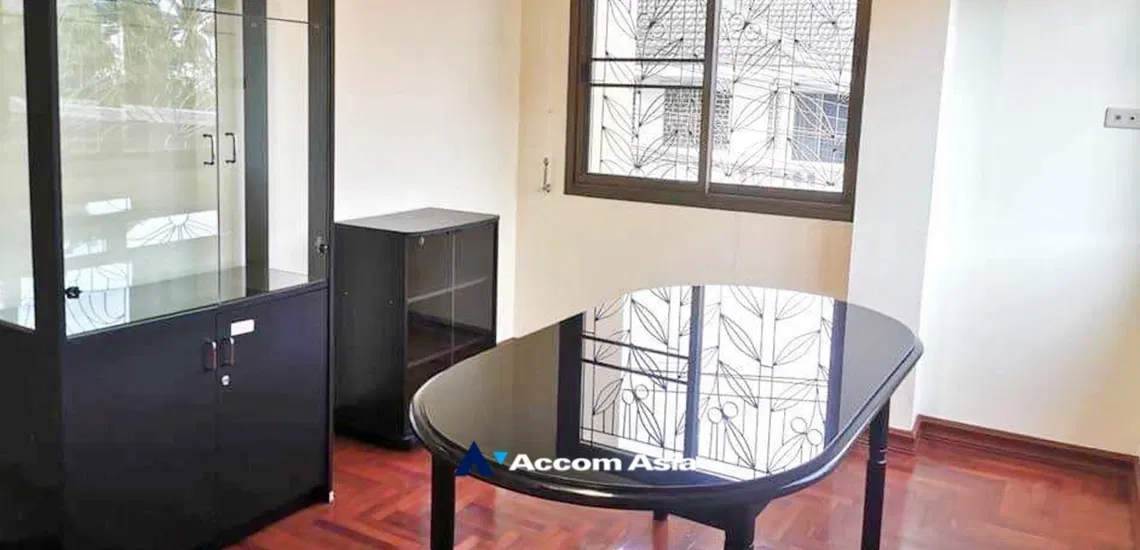 รูป 🔼🔽 AccomA 📩 Home Office 4 BR House in Thung Maha Mek (AA33376) - รูปที่ 12/18