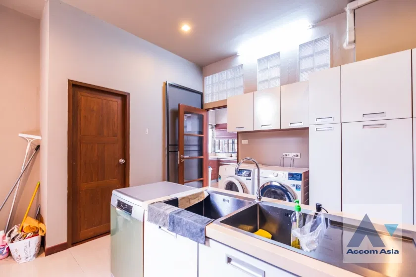 picture 🔼🔽 AccomA 📩 Pet friendly,Private Swimming Pool 5 BR House in Klong Tan (1912033) - 15/20