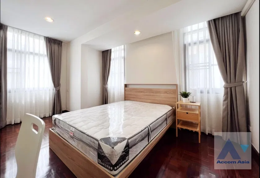 picture 🔼🔽 AccomA 📩  4 BR Townhouse @ (AA30585) - 10/14