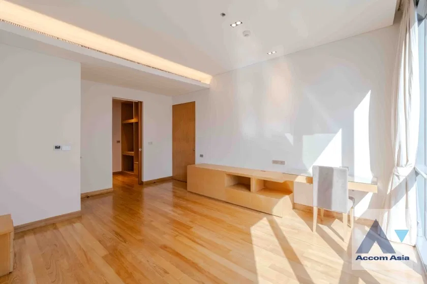 รูป 🔼🔽 AccomA 📩  Bright and airy condominium with greenery views in Sukhumvit (210135) - รูปที่ 13/20