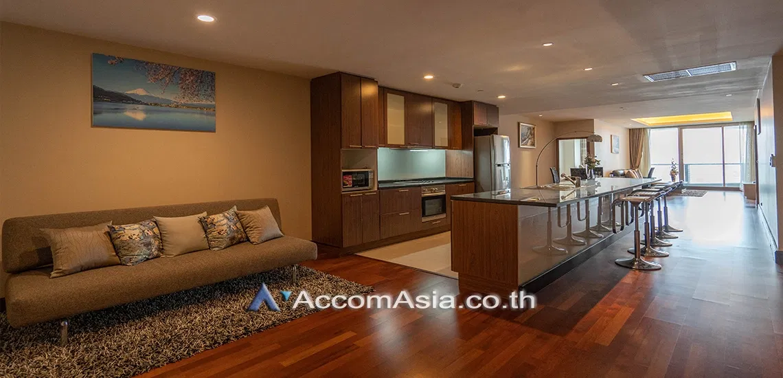รูป 🔼🔽 AccomA 📩 Modern condo with skyline view and classic interior (1520456) - รูปที่ 3/10