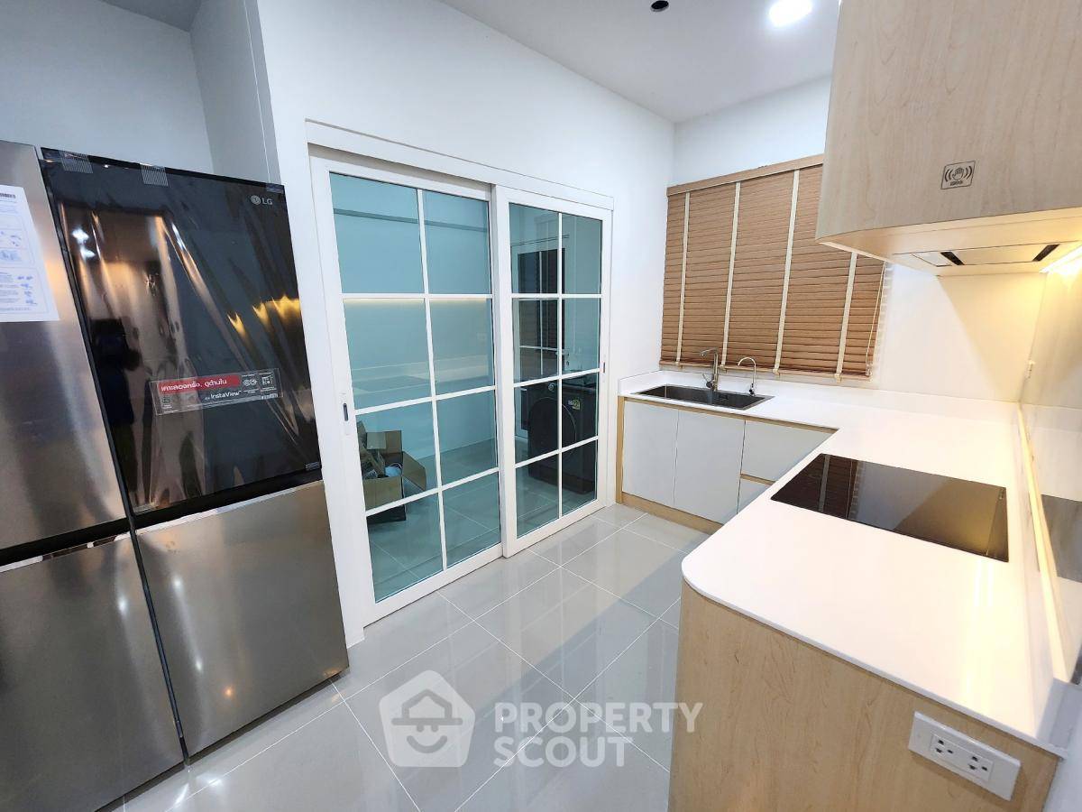 รูป บ้าน 4-ห้องนอน ที่ โกลเด้น นีโอ สุขุมวิท-ลาซาล ใกล้ BTS สำโรง (ID 2283582) - รูปที่ 4/11