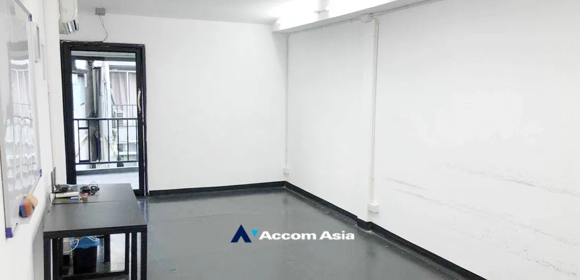 รูป 🔼🔽 AccomA 📩 Home Office 4 BR Townhouse in Klong Tan (13002485) - รูปที่ 9/12
