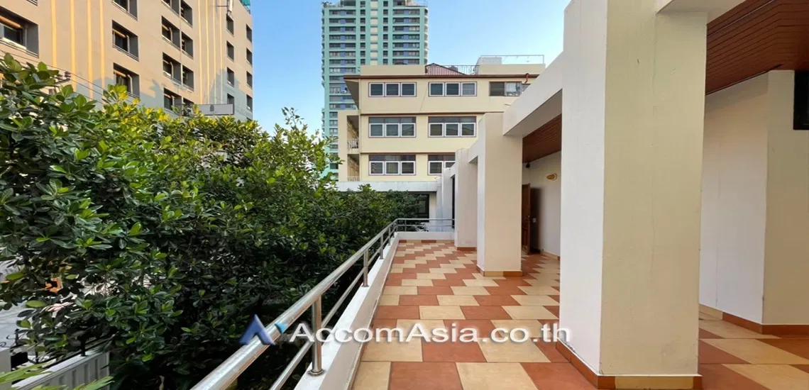 picture 🔼🔽 AccomA 📩 Home Office 3 BR House in Khlong Toei Nuea (AA18538) - 8/19