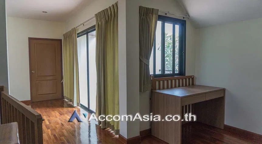 รูป 🔼🔽 AccomA 📩 Bright family home with yard and spacious layout in Sukhumvit (90237) - รูปที่ 7/17