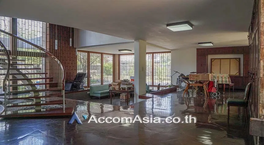 รูป 🔼🔽 AccomA 📩  4 BR House in Phra Khanong Nuea (AA26653) - รูปที่ 5/18