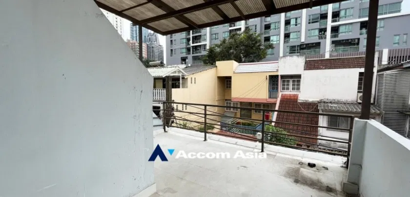 รูป 🔼🔽 AccomA 📩  3 BR Townhouse in Khlong Ton Nuea (AA13908) - รูปที่ 19/19