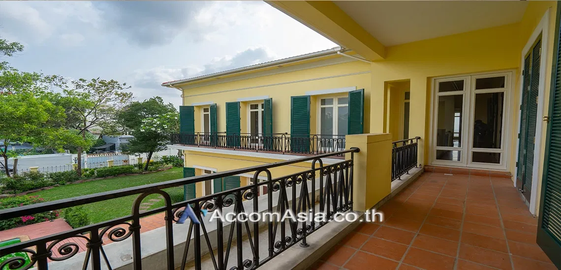 รูป 🔼🔽 AccomA 📩 Spacious estate with lush garden, private pool & timeless charm - รูปที่ 7/20