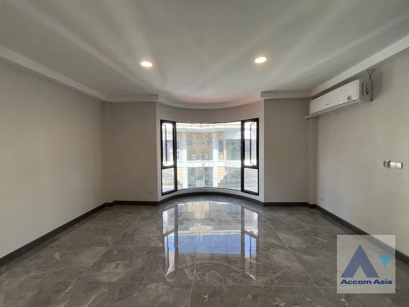 รูป 🔼🔽 AccomA 📩 Home Office,Pet friendly 5 BR Townhouse @ (AA44391) - รูปที่ 17/20