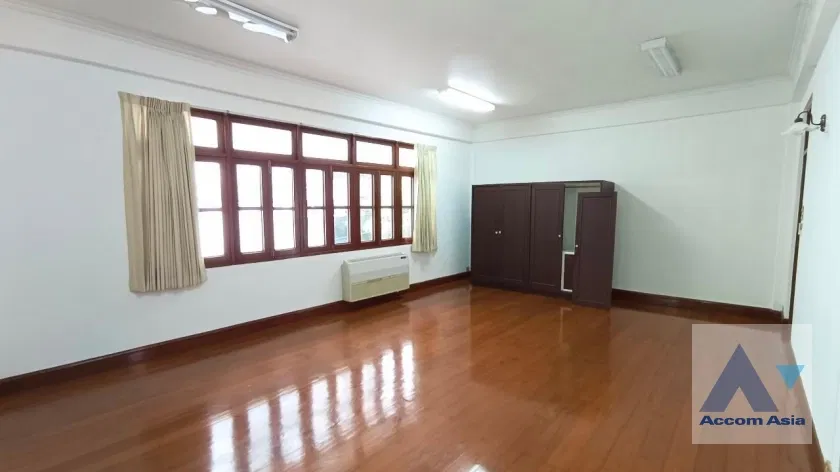 รูป 🔼🔽 AccomA 📩 Home Office and Residence for Rent in Prime Location near BTS Asok - MRT Sukhumvit (9010401) - รูปที่ 13/20