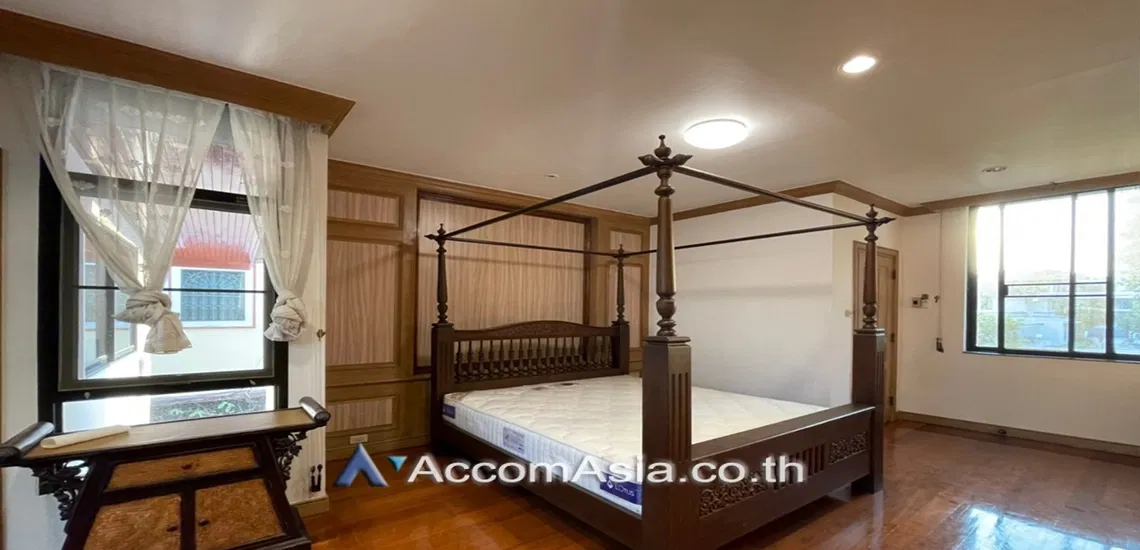picture 🔼🔽 AccomA 📩 Home Office 3 BR House in Khlong Toei Nuea (AA18538) - 11/19