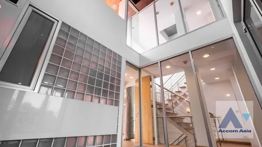 picture 🔼🔽 AccomA 📩 Mint Modern Loft Townhouse in New Exclusive Compound, Rama 3 (11004503) - 13/20