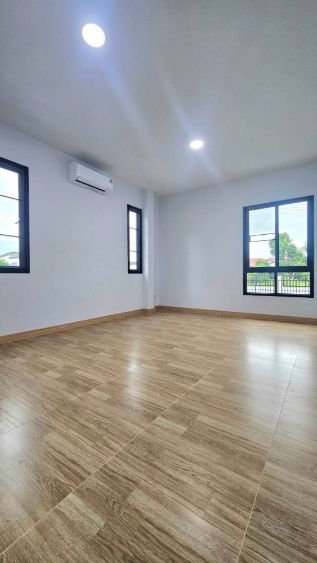 รูป ขายบ้านเดี่ยว 2 ชั้น หมู่บ้านสันติสุข ( บ้านสามัคคี ) พร้อมอยู่ ฟังก์ชั่นครบ ขนาดเริ่มต้น 62.4 ตร.ว. พร้อมโอน ต.พิชัย เมืองลำปาง - รูปที่ 8/14