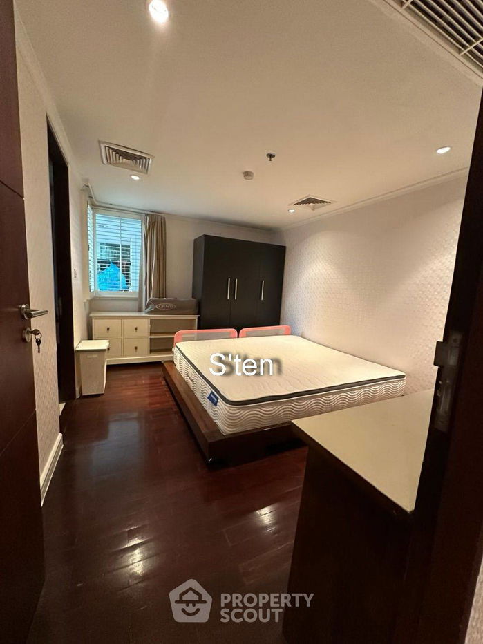 picture 4-BR Condo at The Oleander near BTS Nana (ID 2284609) - 3/10