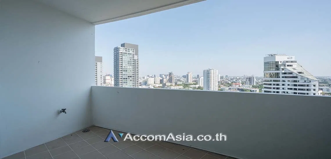 รูป 🔼🔽 AccomA 📩 Pet friendly 3 BR Condominium @Fifty Fifth Tower (13001274) - รูปที่ 10/11