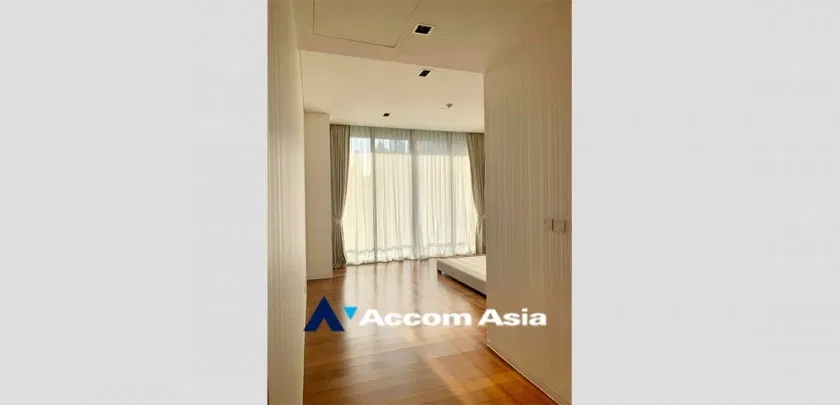 รูป 🔼🔽 AccomA 📩 Elegant White-Tone Condominium in Sathorn (AA32602) - รูปที่ 8/9