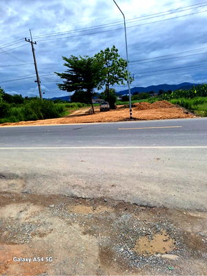 เช่าที่ดิน กาญจนบุรี : ขาย ให้เช่า ที่ดินเปล่าติดถนนใหญ่  ตรงข้ามปั้ม ปตท. PTT หนองปรือ กาญจนบุรี