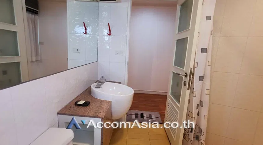 picture 🔼🔽 AccomA 📩 Pet friendly 3 BR Condominium @Fifty Fifth Tower (AA27736) - 15/18