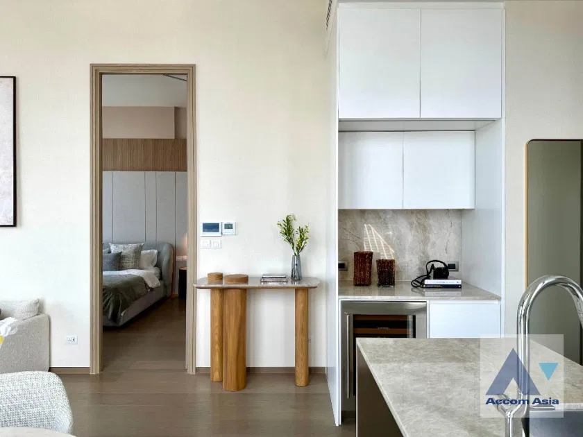 picture 🔼🔽 AccomA 📩 Pet-Friendly Ultimate Luxury 1-Bed Corner Unit | Fully Furnished, Top Floor at SCOPE Langsuan - 7/12