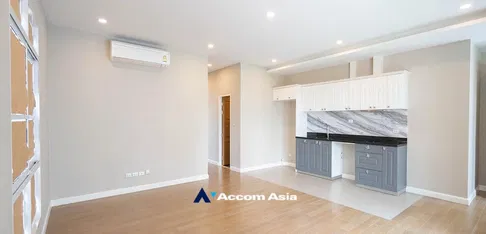 🔼🔽 AccomA 📩  2 BR Condominium @Verde Sukhumvit 49/15  (AA32379)