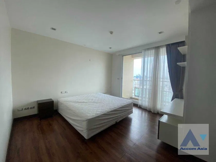 รูป 🔼🔽 AccomA 📩 Pet friendly,A whole floor 4 BR Condominium @Ideal 24 (AA22060) - รูปที่ 10/15