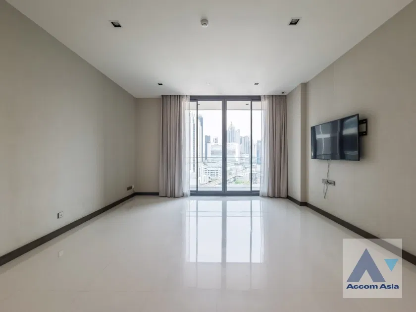 รูป 🔼🔽 AccomA 📩 Modern condominium with Full-Length Windows and City Views in Sukhumvit (AA42985) - รูปที่ 1/17