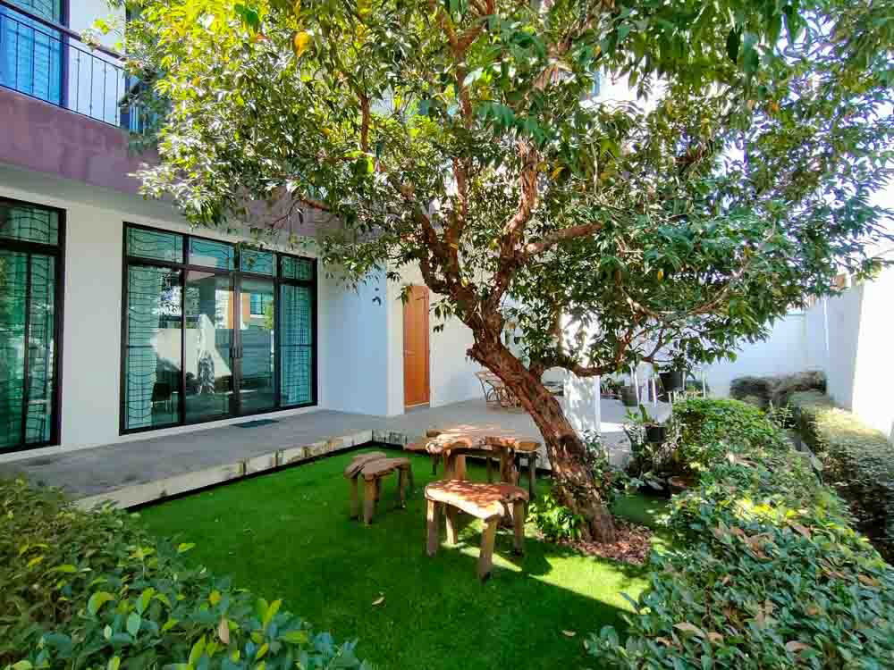 picture Modern-Style 4-Bedroom House with Bathtub, Just 10 Minutes to Chiang Mai Airport - 22/50