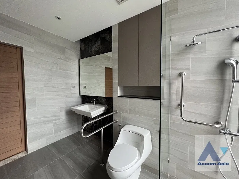 รูป 🔼🔽 AccomA 📩 Luxury Modern Pool Villa with Full Glass and Natural Finish (AA34992) - รูปที่ 20/20