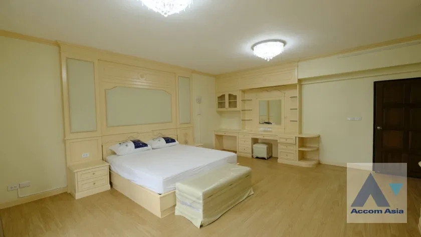 รูป 🔼🔽 AccomA 📩 Charming condo with classic woodwork and convenient location near Phrom Phong (2008501) - รูปที่ 19/20
