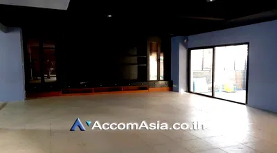 เช่าบ้านเดี่ยว วิทยาลัยสารพัดช่างพระนคร : 🔼🔽 AccomA 📩 Home Office 3 BR House in Khwaeng Sam Sen Nai (95715)