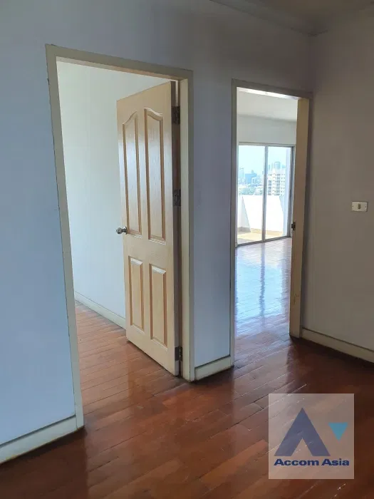 รูป 🔼🔽 AccomA 📩  3 BR Condominium @The Executive Regent (AA30708) - รูปที่ 13/15