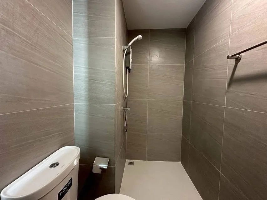 picture WS2803 [For rent] The Belgravia Ratchada 17 🚆 MRT Huai Khwang 💰 Price only 17,000 baht/month - 5/12