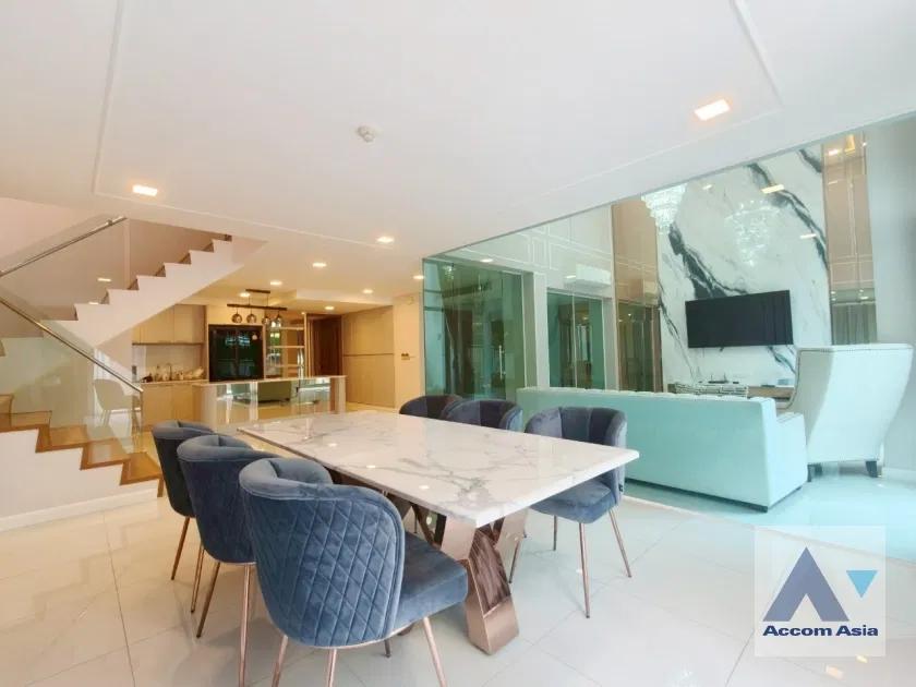 picture 🔼🔽 AccomA 📩 Pet friendly,Duplex Condo,Ground Floor 3 BR Condominium @Ficus Lane (AA30772) - 2/20